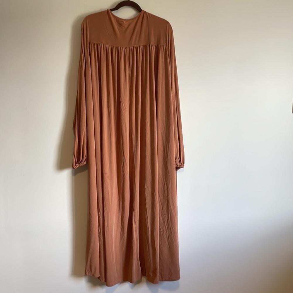 The Duster/Long Robe - Picture 11 of 15